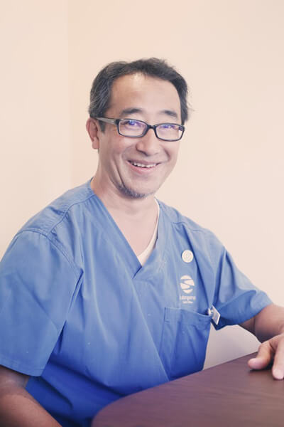 院長・歯科医師　真鍋 秀樹先生