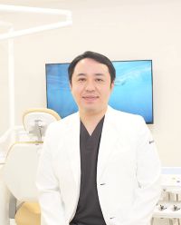 トワデンタルクリニックの歯科医師情報